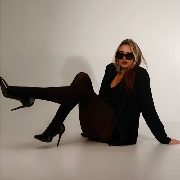 Meet your Posher - Picture 1 of 1